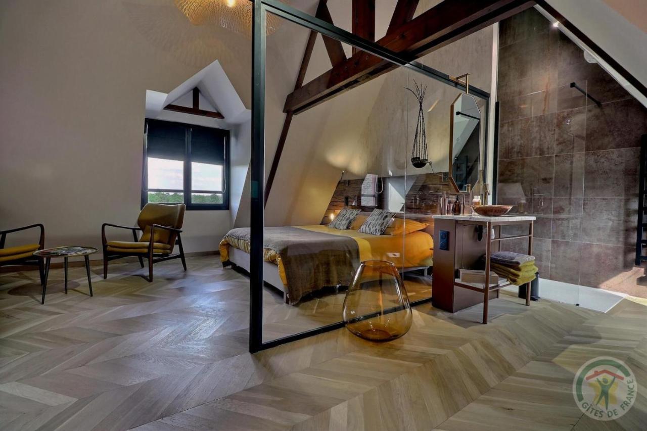 Manoir De La Droulinais Bed & Breakfast บรูซ์ ภายนอก รูปภาพ