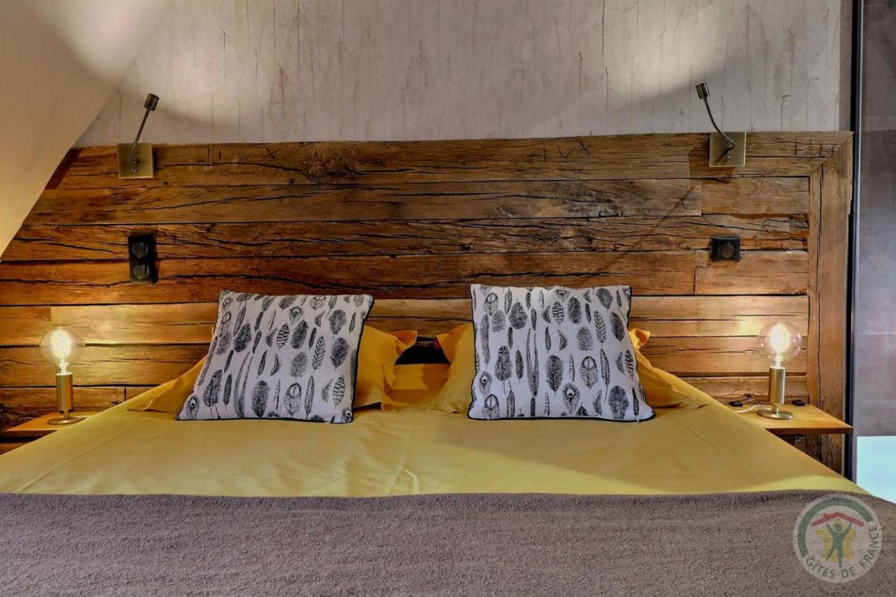 Manoir De La Droulinais Bed & Breakfast บรูซ์ ภายนอก รูปภาพ